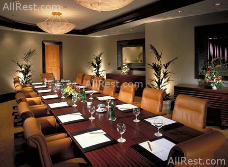 Taj Palace Hotel 32